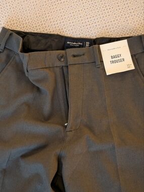 Abercrombie & Fitch Charcoal Baggy Trousers 33x32 NWT